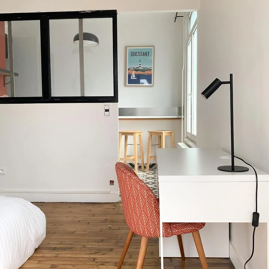 アパート ブレストStudio Cosy Et Calme A Lambezellecアパートメント